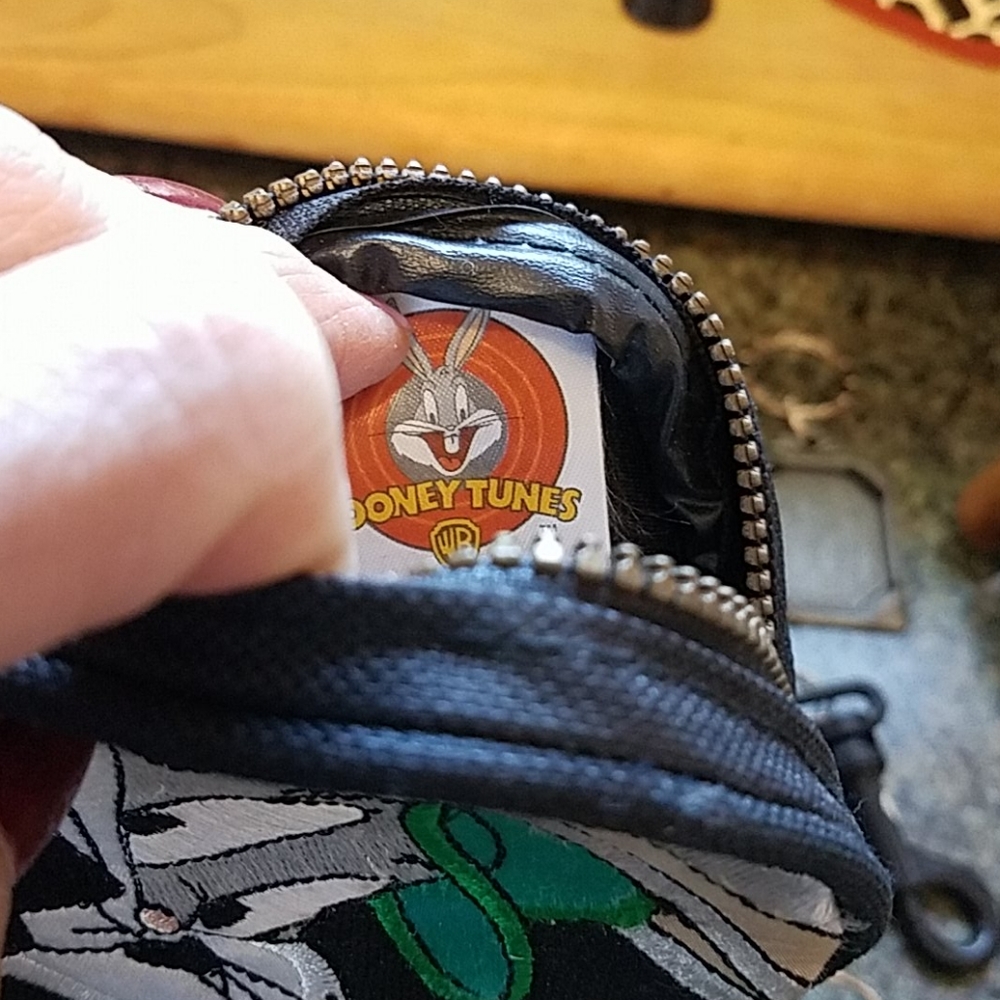 Key Chain Collection Disney, WB + - Picture 2 of 7